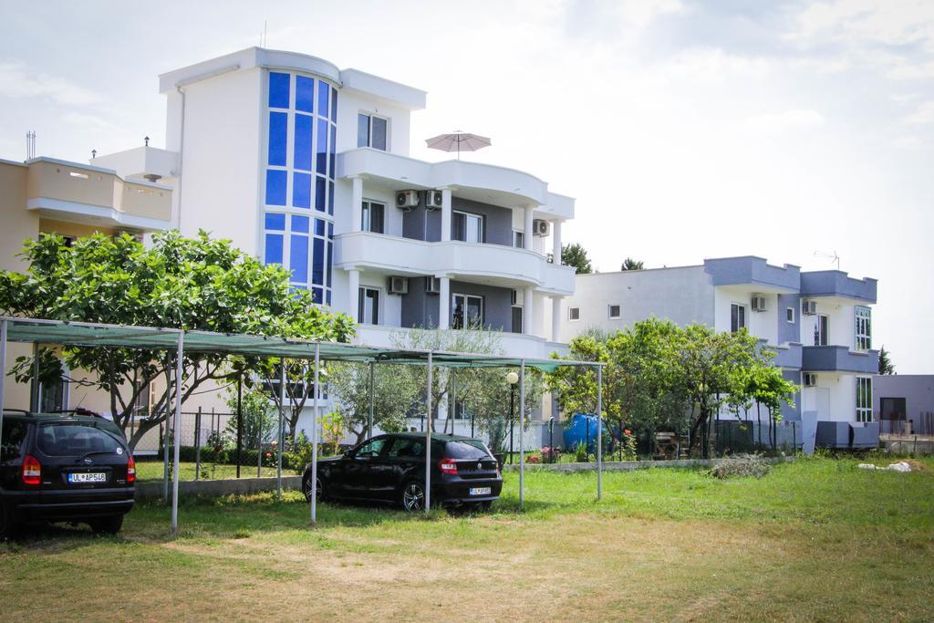 Apartments Casa Mia Ulcinj Exterior photo